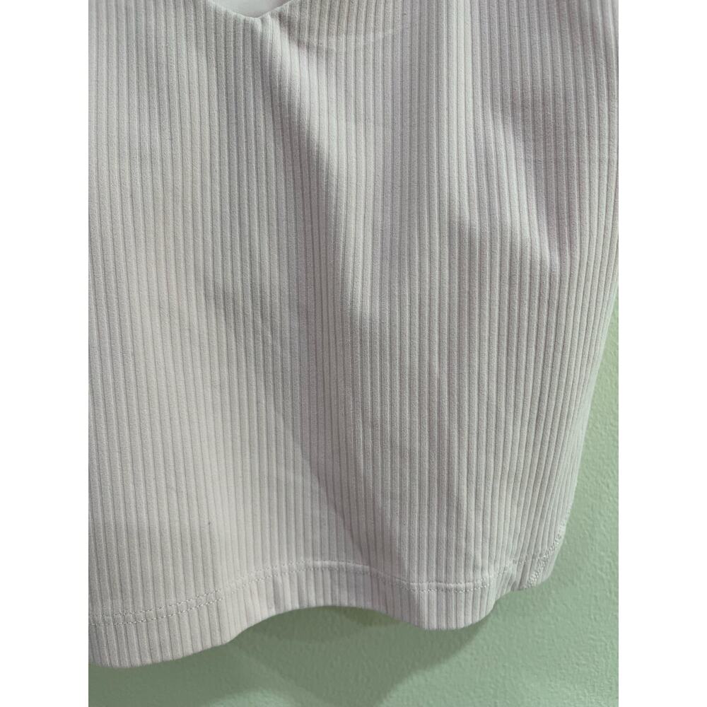 Lululemon Align Ribbed Cropped Tank Top Pink Size 8 Yoga Pilates - Picture 3 of 6